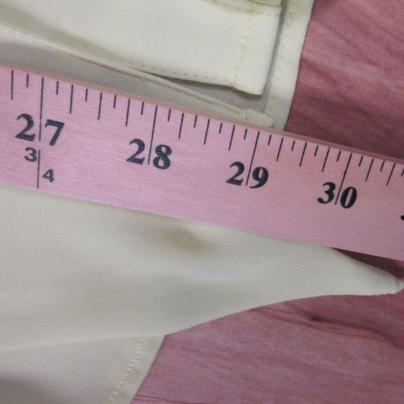 TORRID Peplum Georgette Button/Tie Front Top Plus Sz 2 (2X 18-20) Sunny Lime NWT - Picture 10 of 10